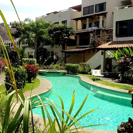 Tropical Gardens Coco Sunset Hill Apartment